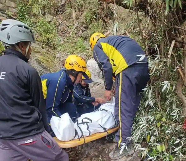 car-accident-gethiyajageshwar-and-kainchi-dham-2-dead