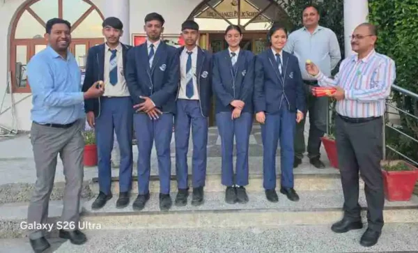 होली एंजिल पब्लिक स्कूल में 10वीं का परीक्षाफल रहा शत प्रतिशत, रुद्राक्ष ने किया स्कूल टॉप 2 100 percent result in 10th class exam in holy angel public school