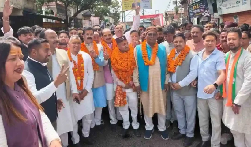 Minister of State for Status Govind Pilkhwal received grand welcome in Almora