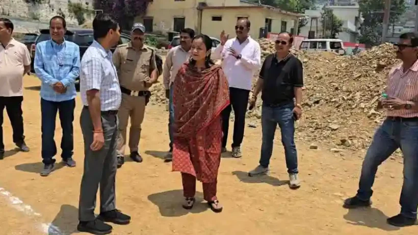 Pithoragarh Mayor Kalpana Devlal Inspects Devsingh Ground Mini Stadium Upgradation Work