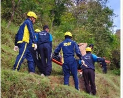 Vehicle of villagers returning from wedding ceremony fell into ditch, one dead, 3 injured
