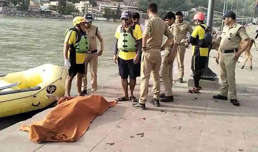 sdrf-recovers-body-of-amroha-youth-mohammad-kaif-from-ganga-river-rishikesh