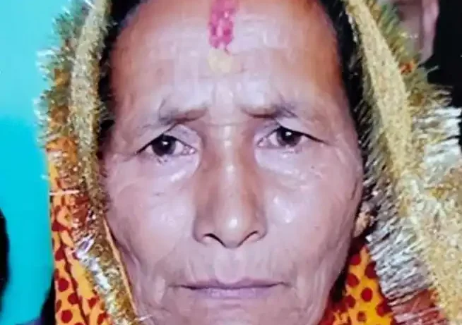 almora-journalist-devendra-bisht-mother-kalavati-devi-passes-away