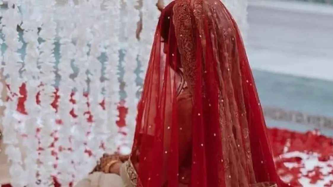 n669743160175076823312992b77f4c8d1e50a22d9f17236aca64b0396a7d243383f13cff12d5ca20b94365